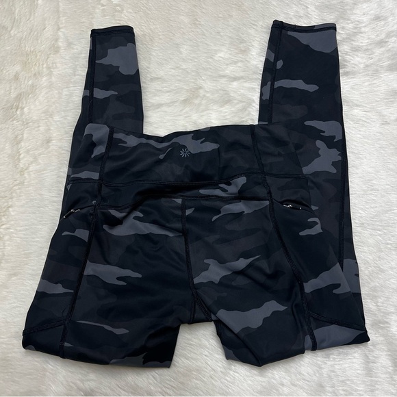 Athleta gray/black camo leggings with side pockets - Picture 3 of 3